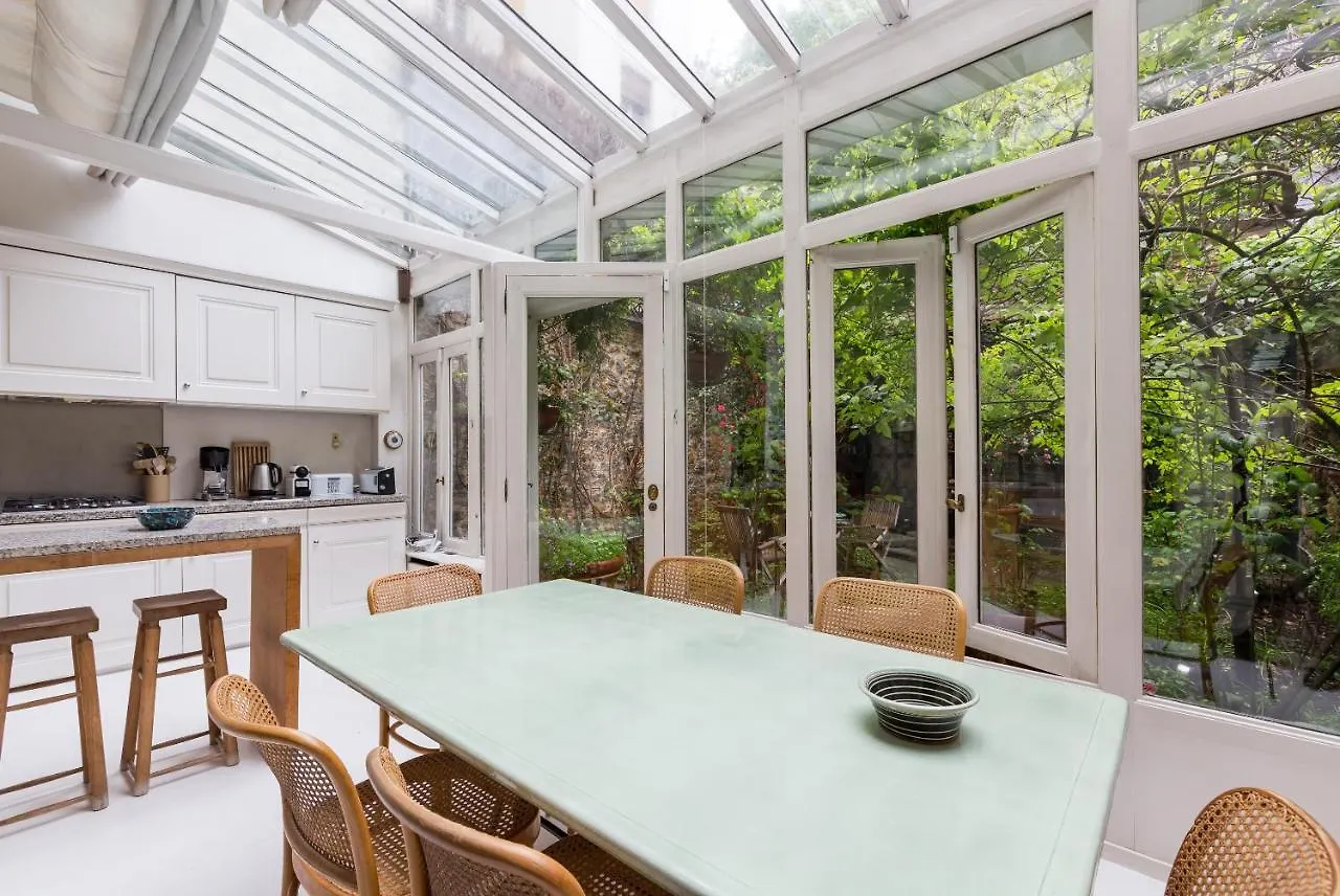 Villa Veeve - Charming Townhouse Near Parc Montsouris Paris