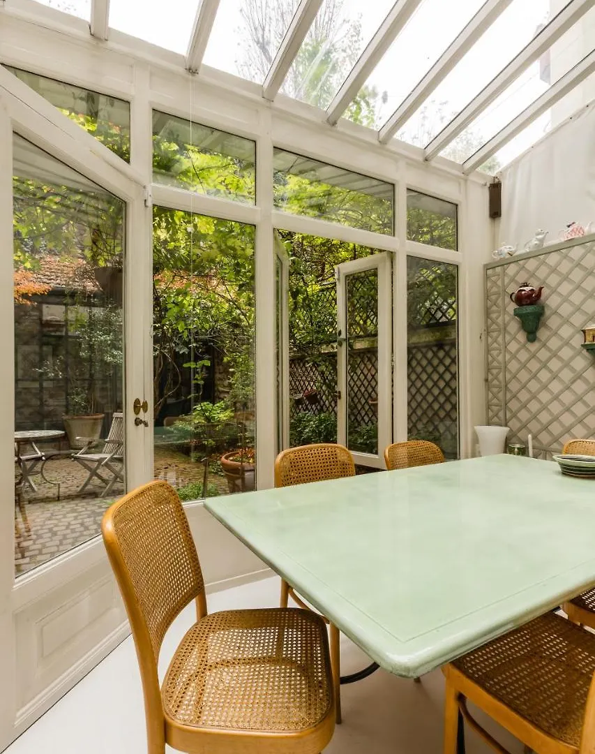 Villa Veeve - Charming Townhouse Near Parc Montsouris Paris